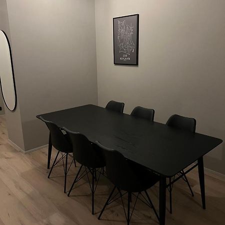 Apartment In ケプラヴィーク エクステリア 写真